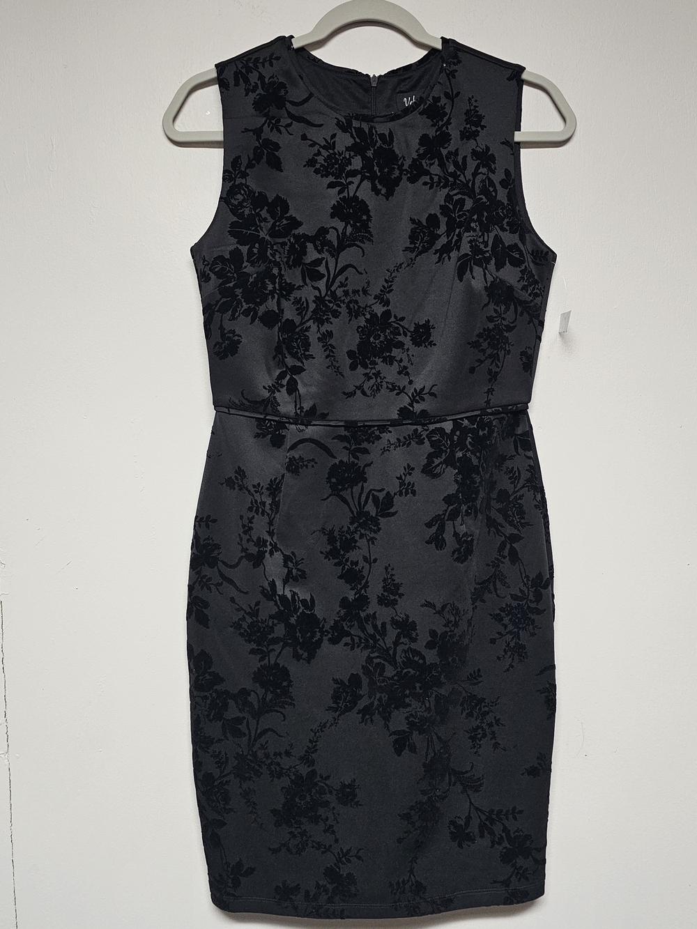 Sleeveless Black Floral Sheath Dress Size 8 Whimsigoth Velvet Formal Wedding